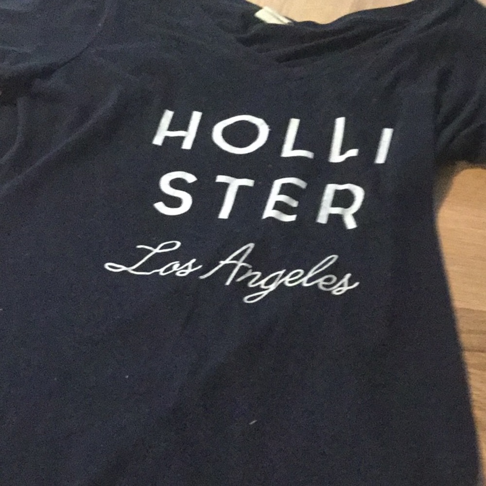 Hollister los angels tee v neck shirt